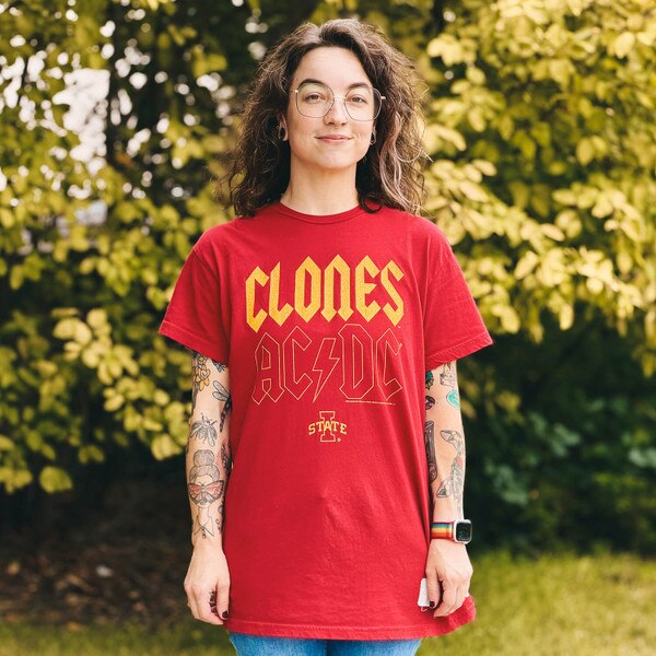Retro Brand ACDC x Iowa State Clones Cardinal Short Sleeve T-shirt